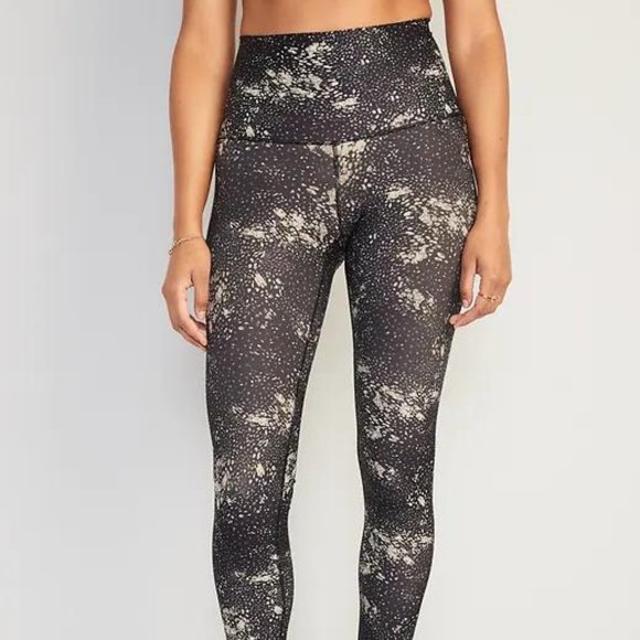 Old Navy Pants - Old Navy Extra High-Waisted PowerSoft Hidden-Pocket Leggings for Women New
